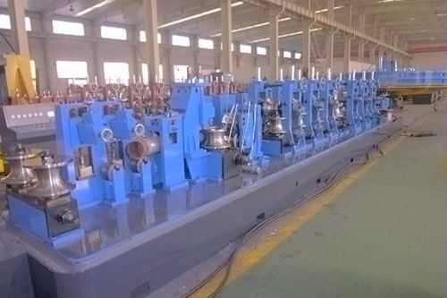 Equipamento de moldagem de rolos de perfil aberto de aço para produção de tubos industriais e de perfis estruturais