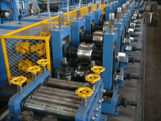 Máquinas de fabricação de tubos SS e equipamento de moldagem de rolos de aço galvanizado para produção de tubos soldados