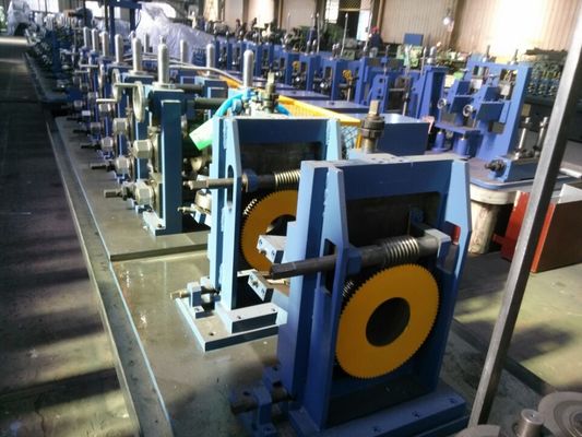 EN Máquina de fabricação de tubos de aço padrão para a produção de tubos soldados e aplicações de tubos estruturais