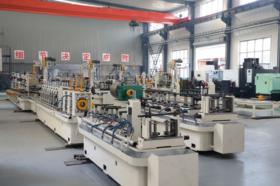 Tubo redondo oco do moinho de rolamento do tubo da seção com aço galvanizado