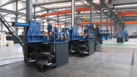 Máquina de formação de tubos de alta velocidade para produção de tubos API.